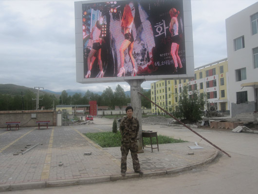 �ຣ�TԴ�ЌW(xu��) 12�OP10LEDȫ����